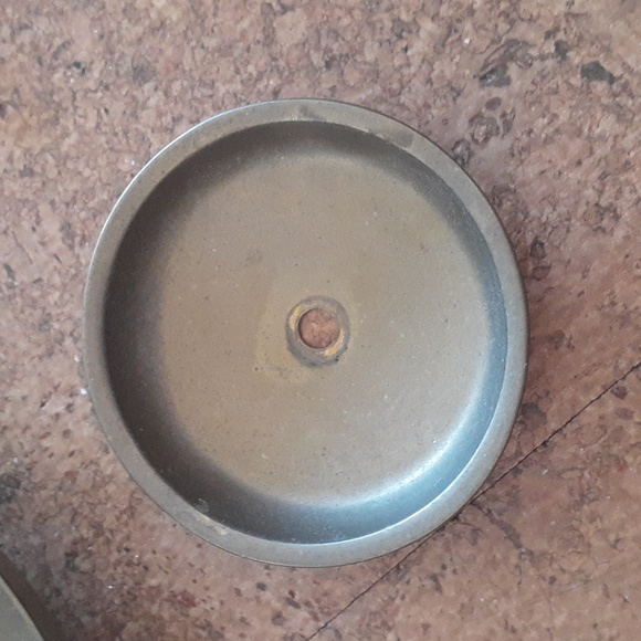 Vintage brass candlestick with butterfly reflector. - Picture 6 of 16